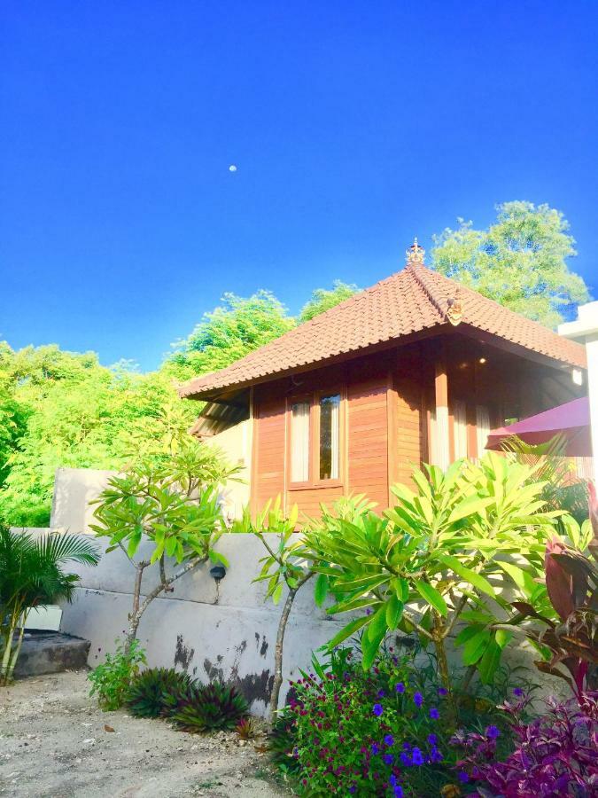 Puri Sari Mangrove Hotel Nusa Lembongan  Exterior photo