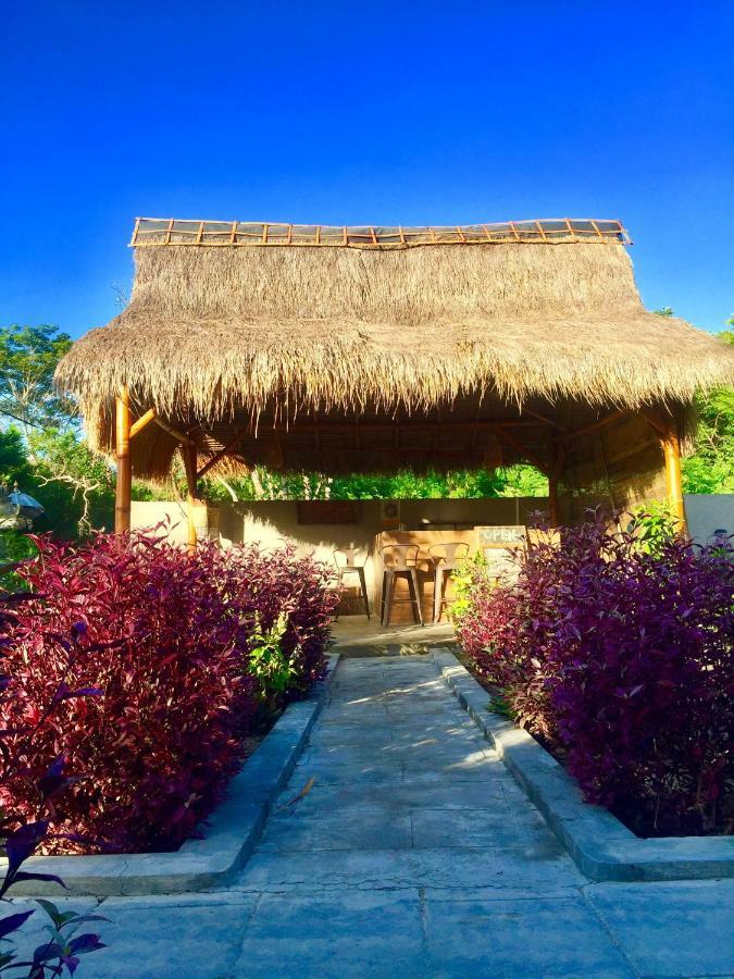 Puri Sari Mangrove Hotel Nusa Lembongan  Exterior photo